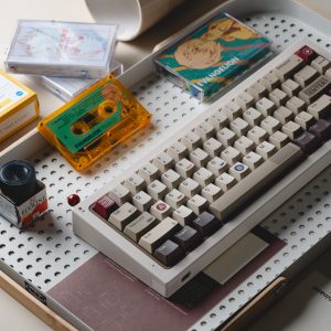 GB65-warm-gray-illu - 22